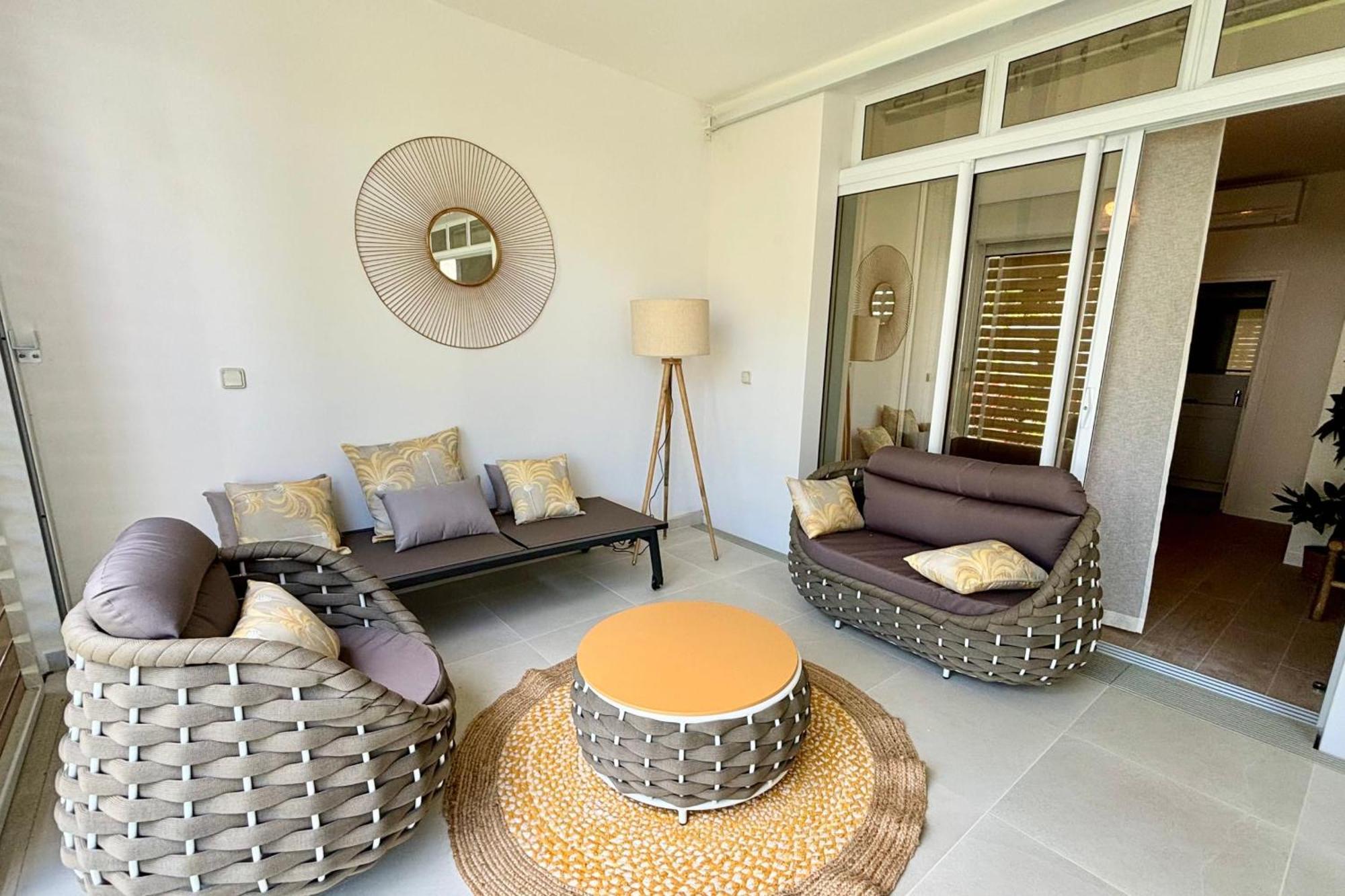 Gaia Lodge Seaside Paea Bagian luar foto