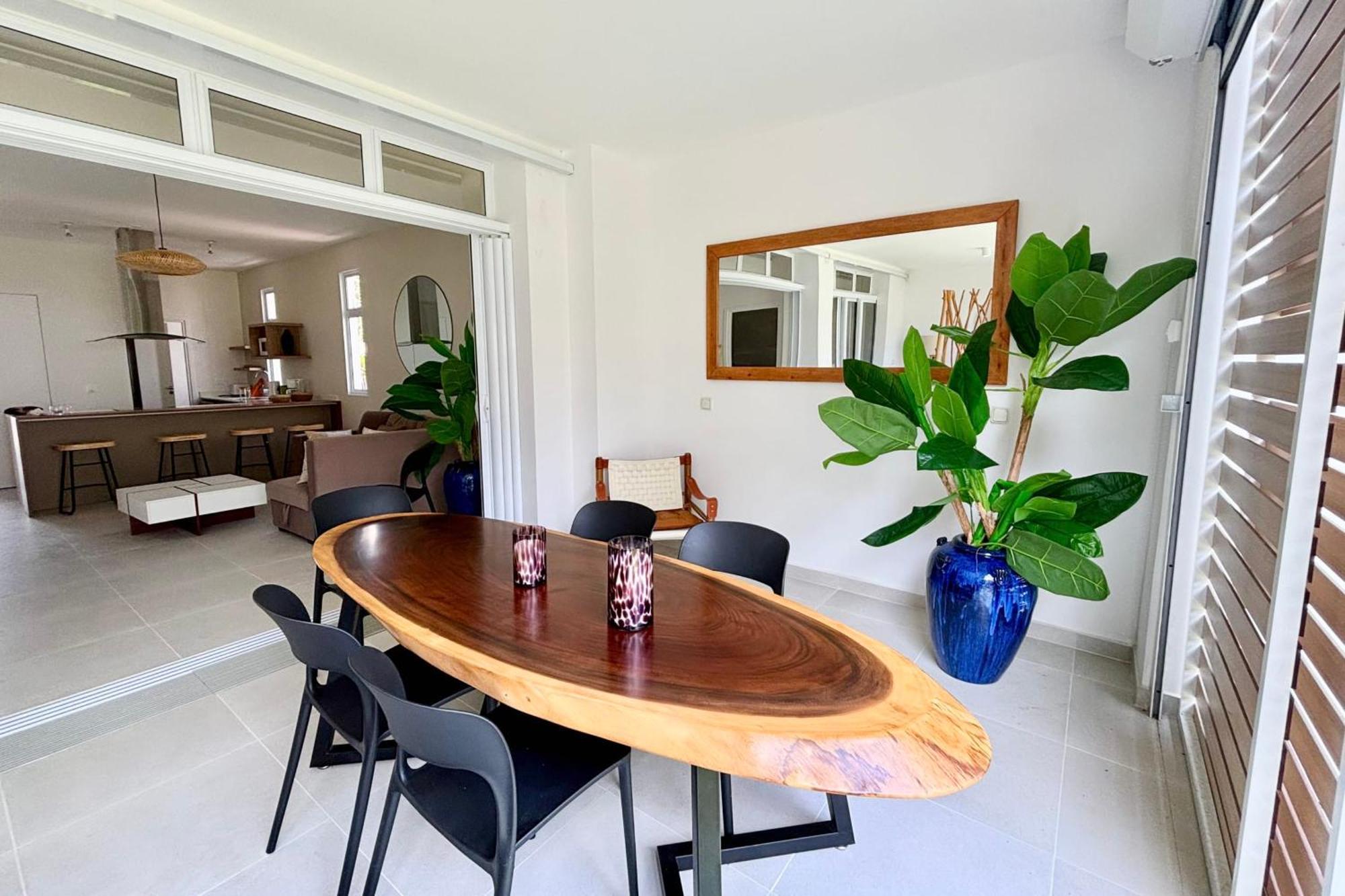 Gaia Lodge Seaside Paea Bagian luar foto
